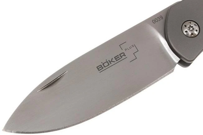 Böker Exskelibur II Titanium Pocket Knife, 01BO134 5 Böker Exskelibur II Titanium Pocket Knife, 01BO134 - Image 3